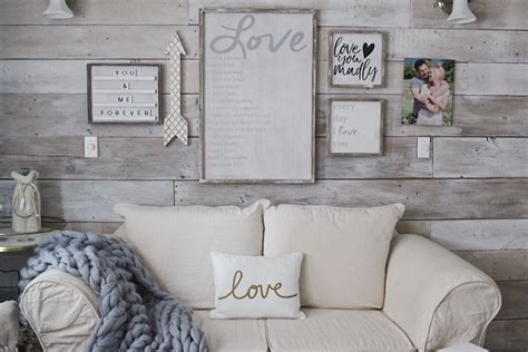 Transform your bedroom, dorm room or apartment with dormify. Small Shops To Consider This Spring | Small decor, Home ...