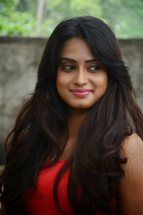 Dimple is more than just meets the eye. Dimple Chopade Wiki, Biography, Dob, Age, Height, Weight ...