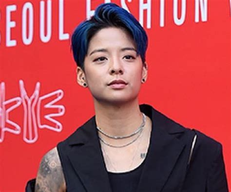 How old is lucy liu? Amber Liu Biography - Facts, Childhood, Family Life ...