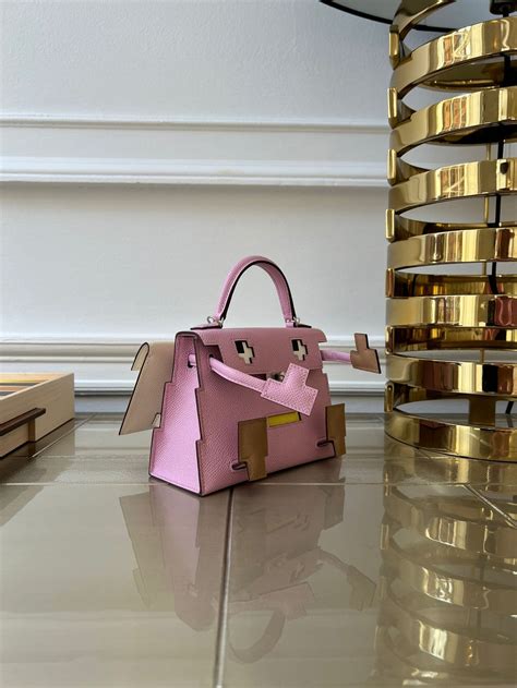 HermÈs Limited Edition Kelly Doll Pixel Mauve Sylvestre Body With Chai