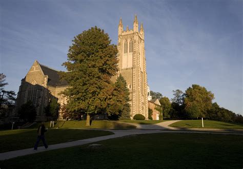 Williams College Tuition Cuts Could Prompt Some Schools to Reduce Costs