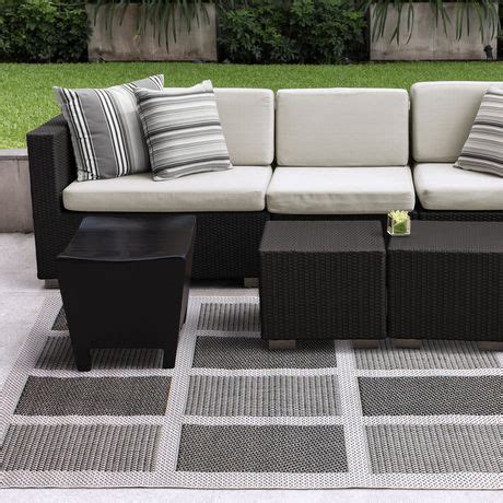 Great to use on a porch, deck, patio, balcony, sunroom or kitchen and enjoy the ibiza stripe indoor/outdoor area rug for seasons to come. Carpet Art Deco Modello Indoor Outdoor Rug | Walmart Canada