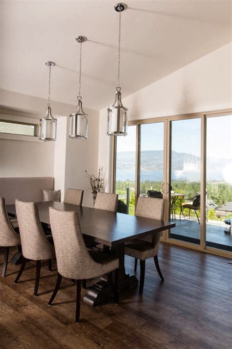 Maybe you would like to learn more about one of these? Ruang Makan Dengan Lampu Gantung 3