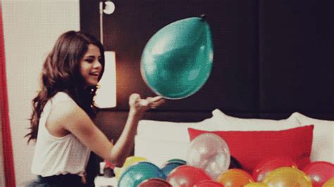 Selena Gomez With Balloon Animated Pictures