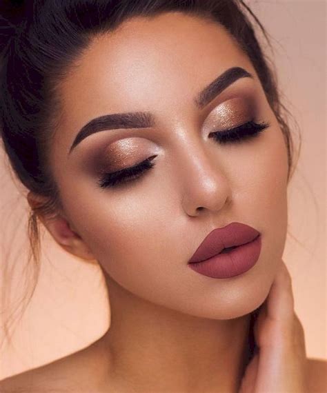 30 Stunning Prom Makeup Ideas For Women In 2019 Maquillaje Suave