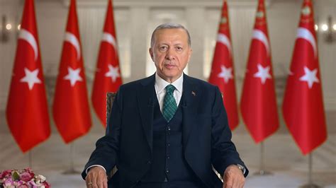 Cumhurbaşkanı Erdoğan dan Ramazan Bayramı mesajı