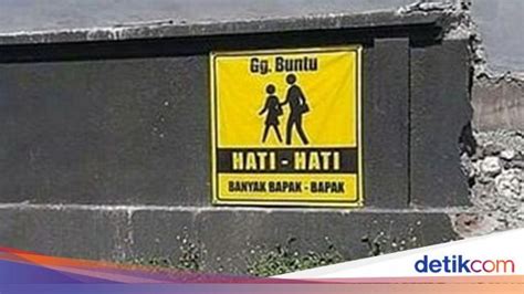 8 Desain Ngaco Papan Pemberitahuan Bikin Yang Baca Pusing Tujuh Keliling