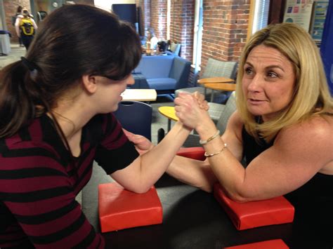 This Woman S Mission To Get Other Women To Arm Wrestle New Hampshire