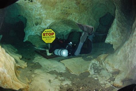 Florida Cave Diving Cave Diving In Florida Cave Diving Extreme