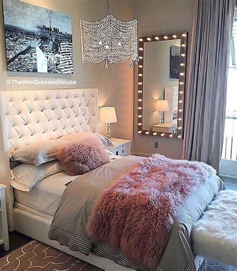 Pin By 𝓠𝓾𝓮𝓮𝓷 👸🏻 On Roomvanity Ideas Home Decor Bedroom Bedroom