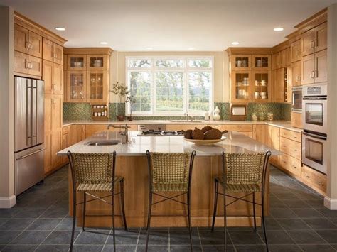 Modern cabinets, rustic cabinets, vintage cabinets Maple Cabinets - Ideas on Foter | Kraftmaid kitchen ...
