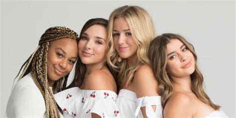 Dance Moms Irreplaceables Kalani Chloe Nia And Kendall Are Going On Tour