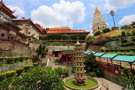 Kek lok si temple is a majestic temple and the largest buddhist temple in southeast asia. Temples and Street Art. And on not falling in love with ...