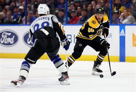 Boston Bruins Vs Tampa Bay Lightning Live Streaming Options Where And