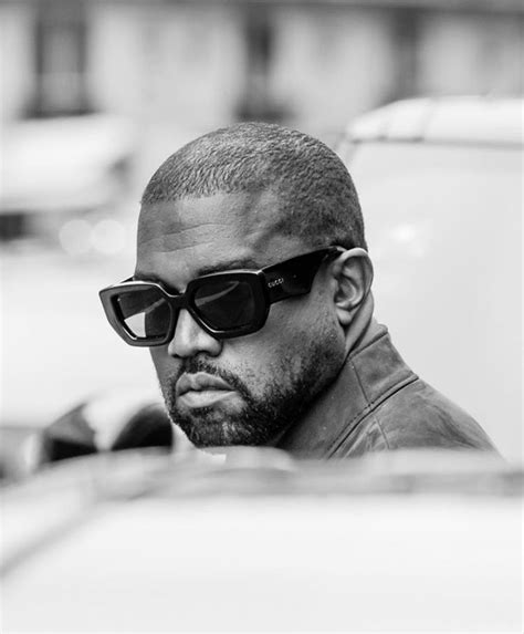 Pin By Zaire Philippe On Kanye West Square Sunglasses Men Square Sunglass Mens Sunglasses