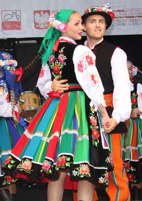 Lowicz Dances Polish Traditional Costume European Dress Polish Clothing