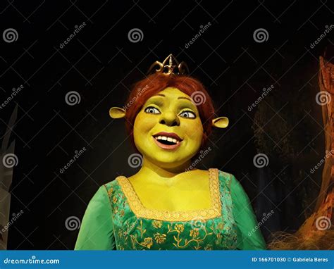 Figura De Cera De Fiona De La Película De Shrek En Madame Tussauds
