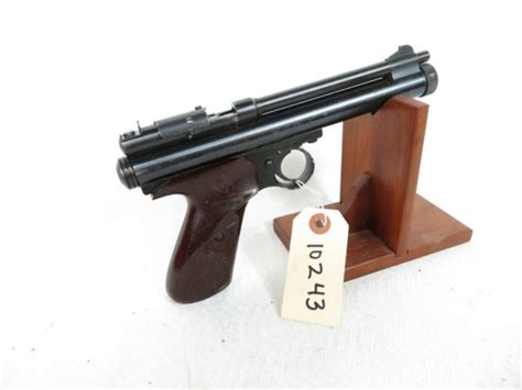 Crosman Model 150 Co2 Pellet Pistol Shooting Set With Bell Target Sku