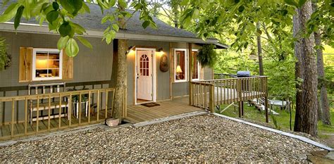 Cozy Cottage Near Eureka Springs Arkansas