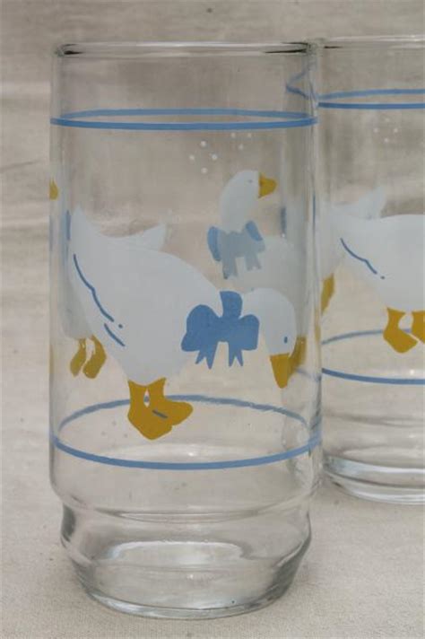 blue ribbon bow country goose print drinking glasses 80s vintage tumblers set of 6