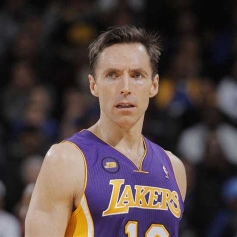 As a child, he played soccer and ice. Steve Nash: age, height, weight, stats, instagram, net ...