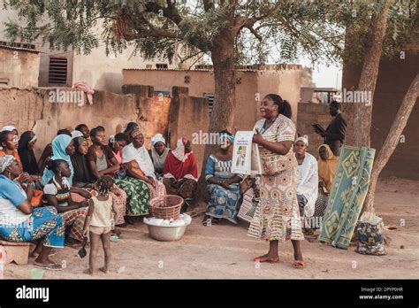 Ouagadougou Burkina Faso December 2017 Some Women From The Health