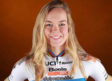 The olympic games in tokyo are, of course, a great. CyclingPub.com - Anna van der Breggen leads strong Boels-Dolmans in Strade Bianche