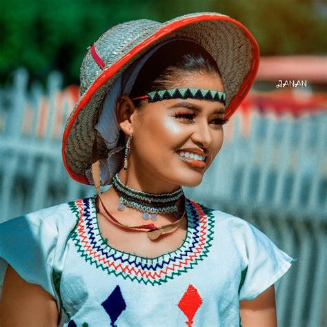 Beautiful Fulani Lady Causes Stir On Social Media With Some Lovely Photos