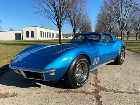 1969 Chevrolet Corvette Stingray Lemans Blue Over Blue 350 Auto