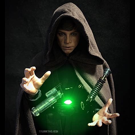 Luke Skywalker Lightsaber Green