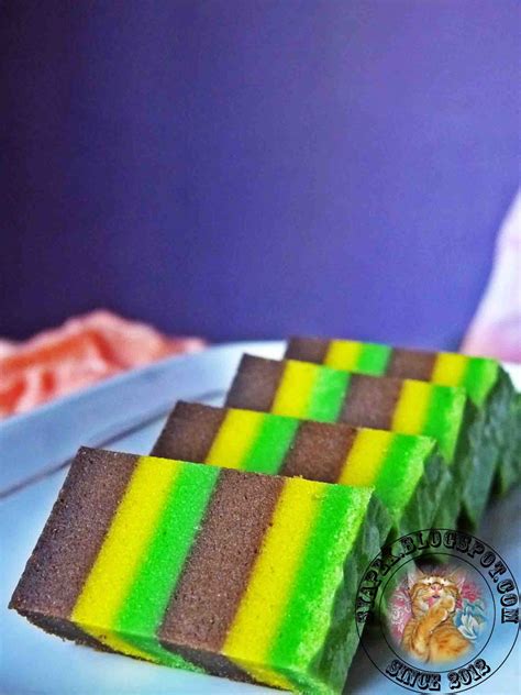 Resepi kek lapis kukus cream cheese. syapex kitchen: Kek Lapis Bumi (Kukus)
