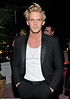 Cody Simpson is mobbed by fans at Hollywood party | Daily Mail Online