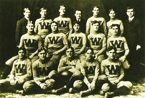 10 Great Moments In 100 Years Of Husky Football Uw Magazine — University Of Washington Magazine