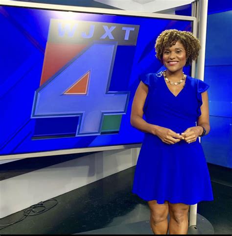 News Anchor Wears Natural Hair For The First Time To Empower Daughter