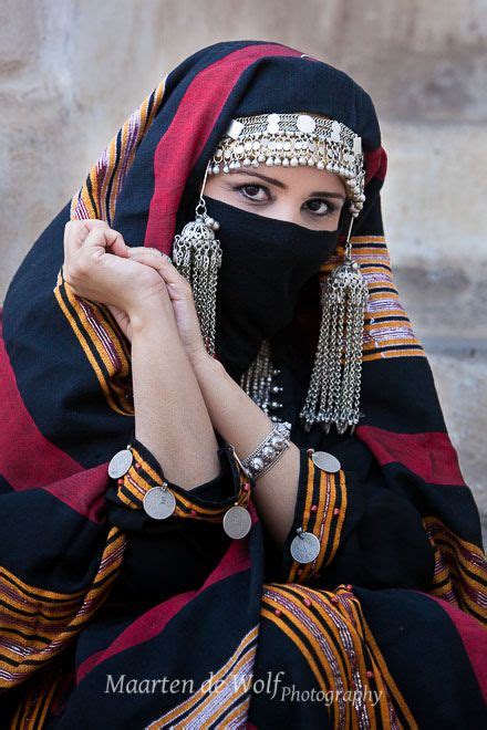 Yemeni Women Dress She Likes Fashion