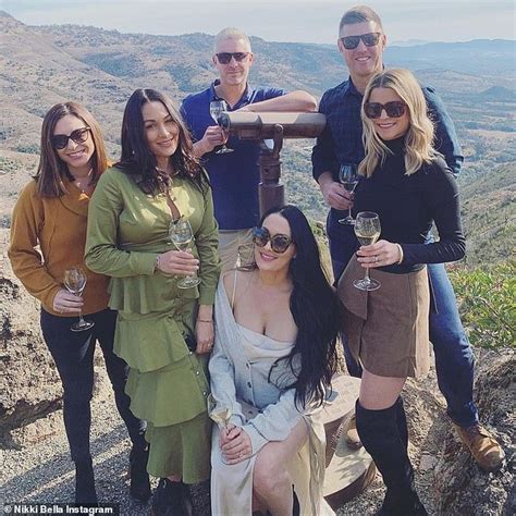 Nikki Bella Sips Some Wine With Twin Brie For ‘sister Sunday Ahead Of