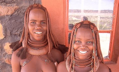 Himba Women Of Namibia S Beauty Rituals Include Bathing Without Water Here S Why Newsonyx