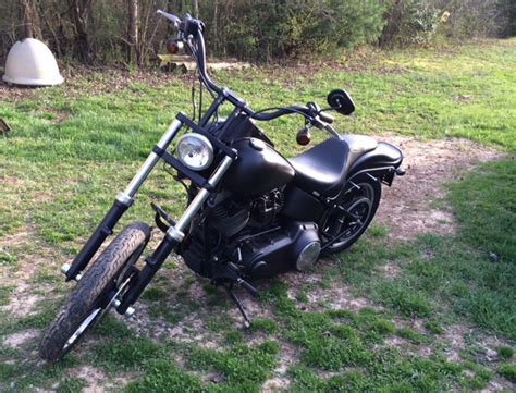 I like the look of the wide glide front end, just looks more beefy than the narrow forks. 2007 FXST wide glide front end - Harley Davidson Forums
