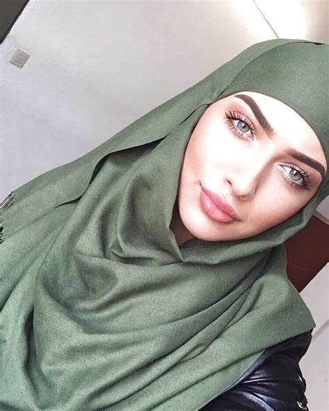 sexy muslim hijabi beurette arab moroccan paki sluts photo 15 31