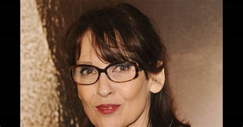 Meg van győződve arról, hogy a nők ellenállhatatlannak találják, és a szakmájában is a legjobbak közé tartozik. Chantal Lauby, à l'occasion de l'avant-première de L ...