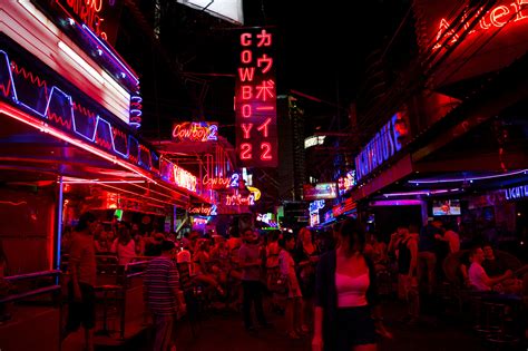 A Guide To Bangkok S Red Light Districts