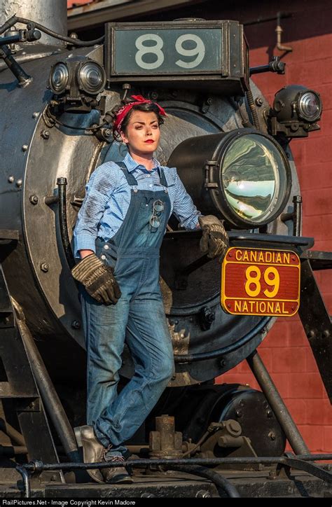 Src Strasburg Rail Road Steam At Strasburg Pennsylvania By Kevin Madore Woman