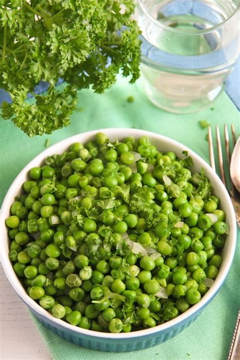 Green Peas With Butter And Onions Simple Pea Side Dish