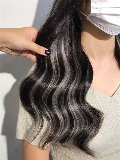 70 Ideas For Black Hair With Highlights Trending In Korea Hair Color