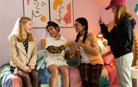 Watch The Trailer For Netflix Remake Of The Baby Sitters Club