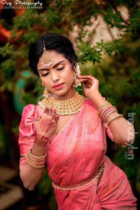 Actress Theepthika Gnanasegaran Gorgeous In Pink Saree