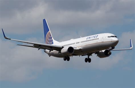 Boeing 737 900 United Airlines Photos And Description Of The Plane