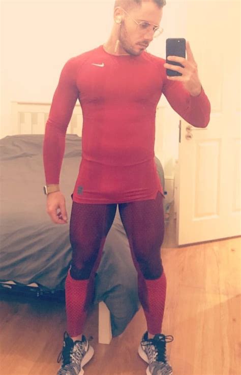 men in spandex gear training gear lycra men