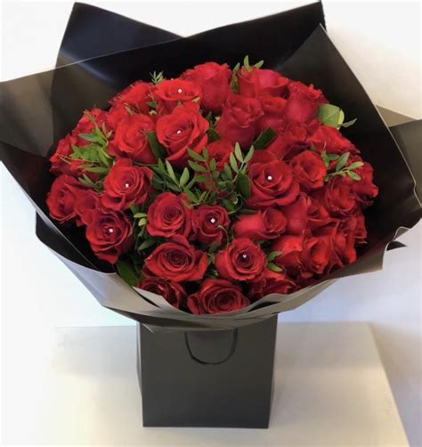 50 Luxury Red Roses Buy Online Or Call 0161 737 2322