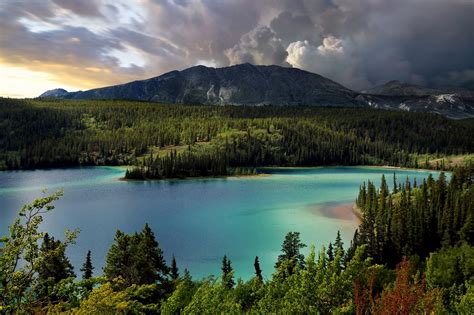 Discovery On Twitter Emerald Lake Southern Yukon Territory 🏔 Take A